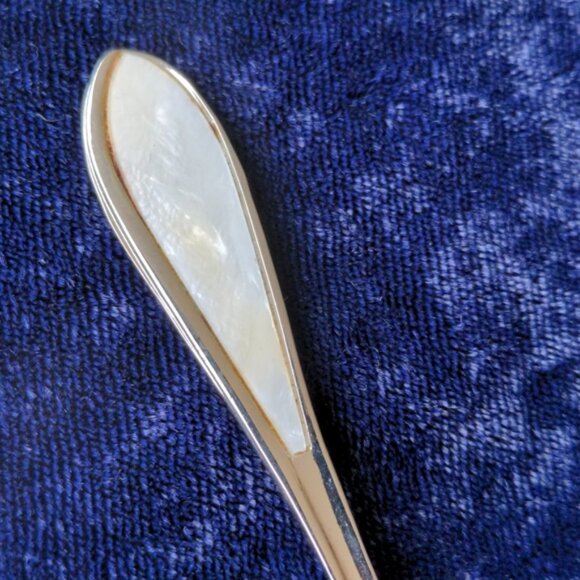 Vintage collectible souvenir spoons w mother of pearl Japan - Picture 8 of 10